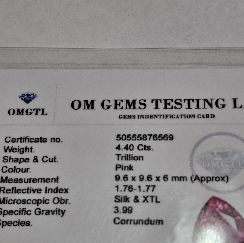 Dark Certified Trillion Cut Ruby 4.40 Carats! ❤️ - Picture 5 of 6